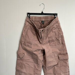 Wide-Leg Oversized Cargo Pants